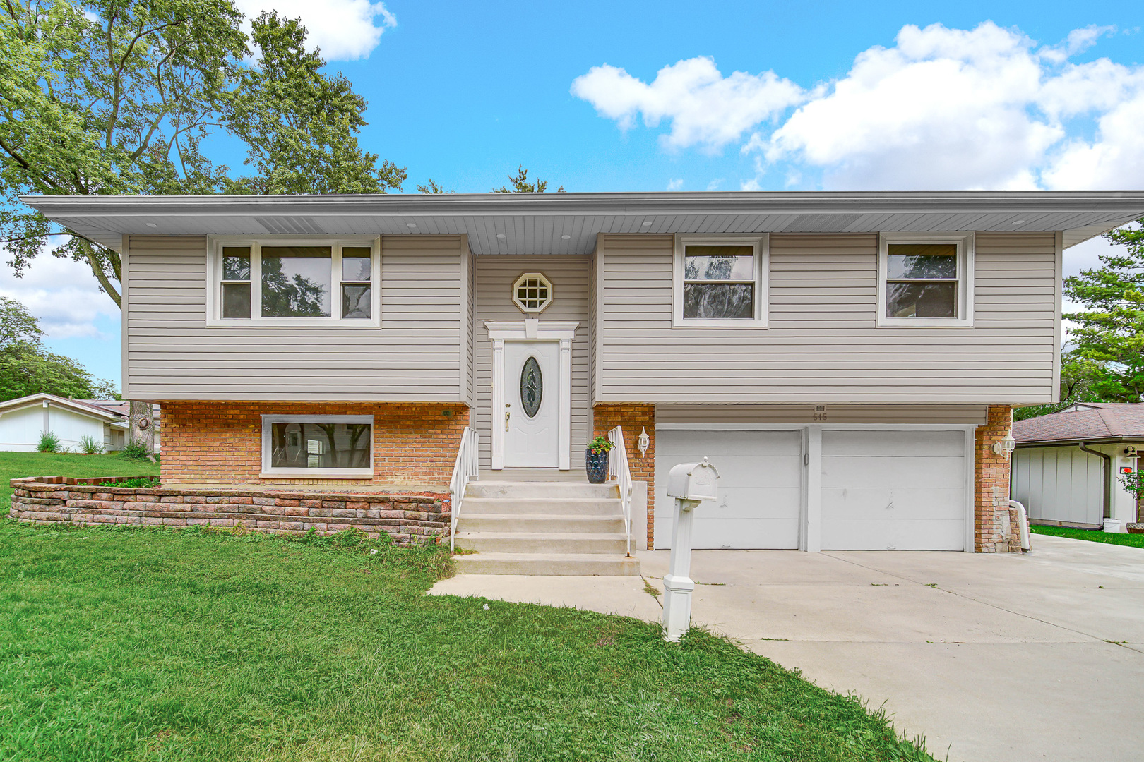 515 Falmouth Lane Property Photo 1