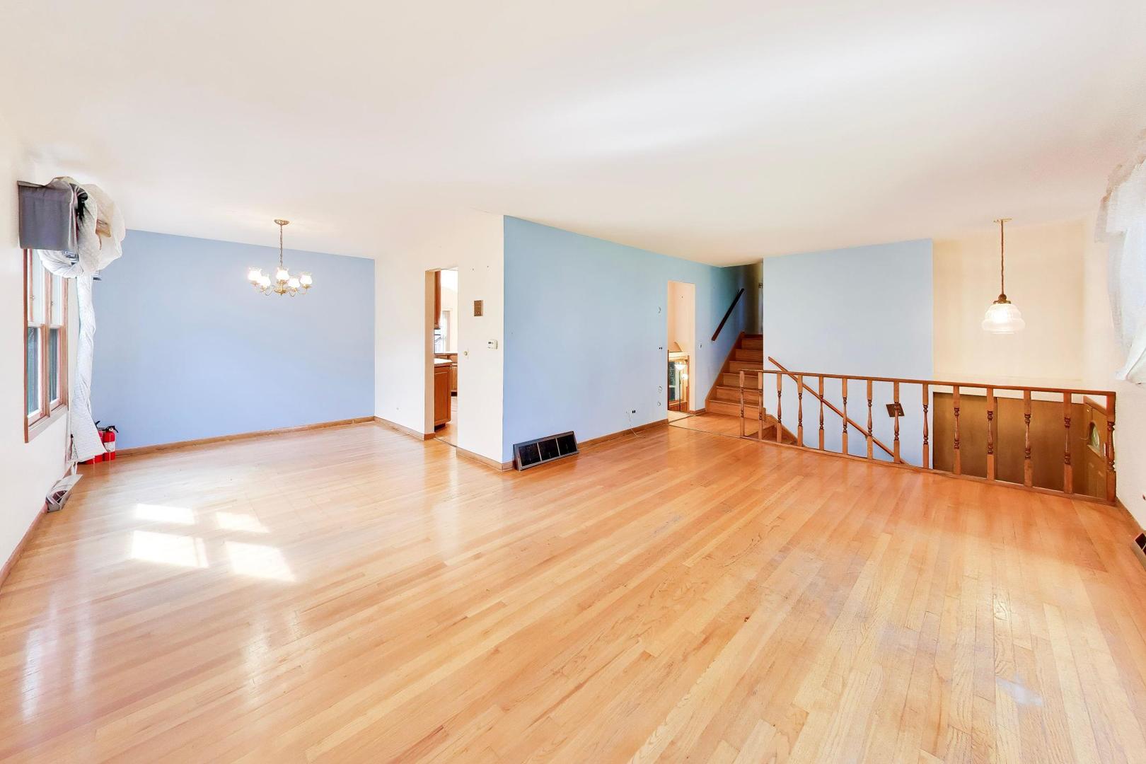 1509 E Thayer Street Property Photo 9