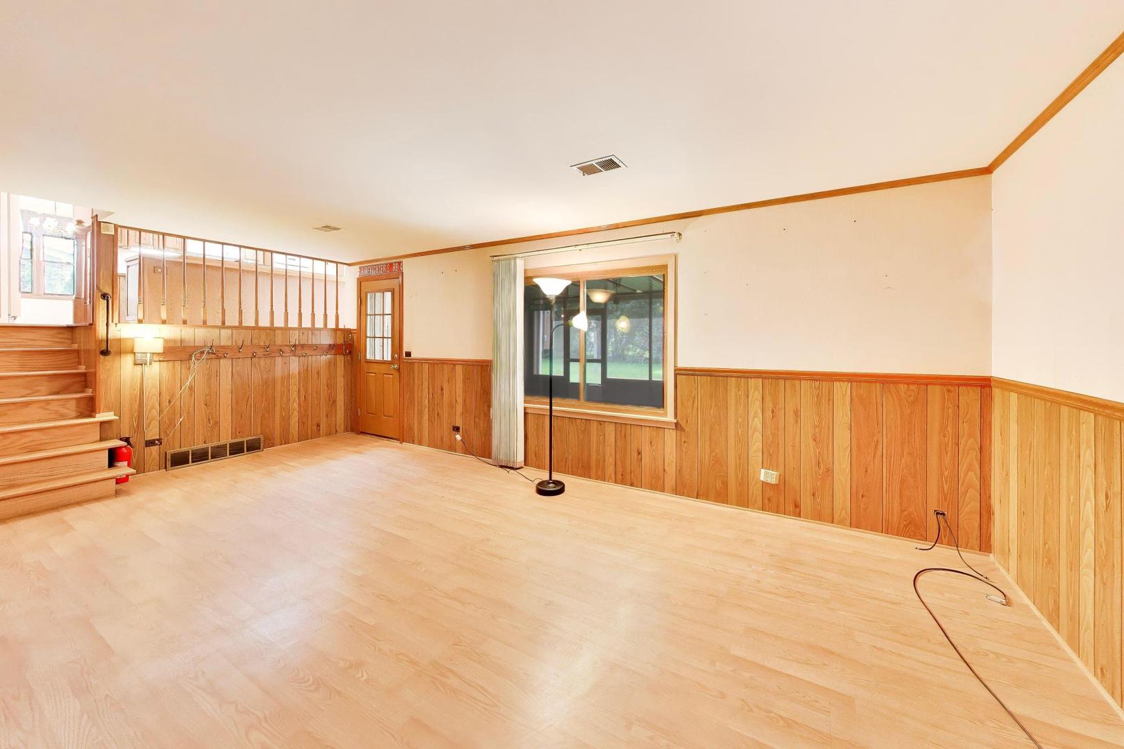 1509 E Thayer Street Property Photo 20
