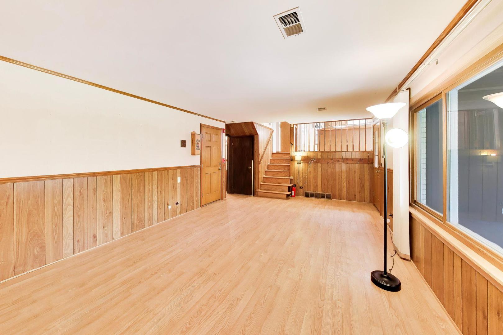 1509 E Thayer Street Property Photo 21