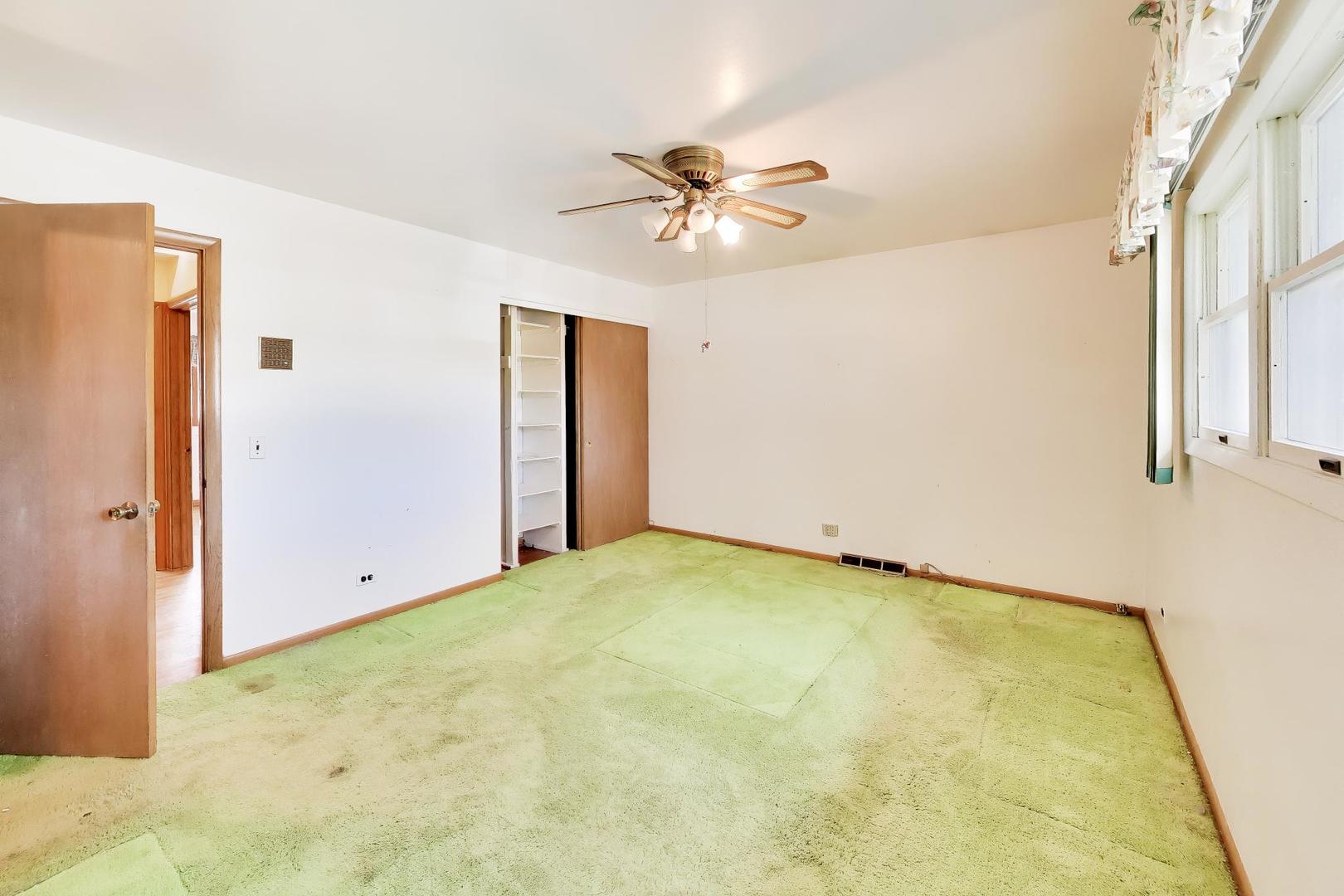1509 E Thayer Street Property Photo 27