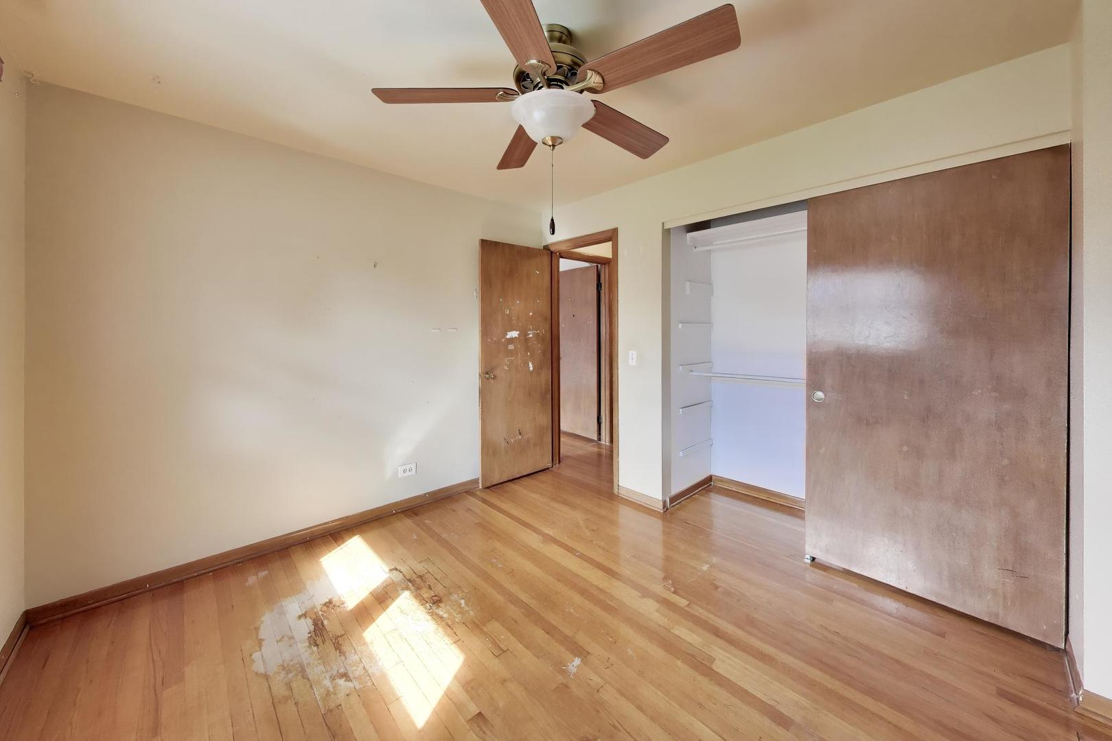 1509 E Thayer Street Property Photo 35