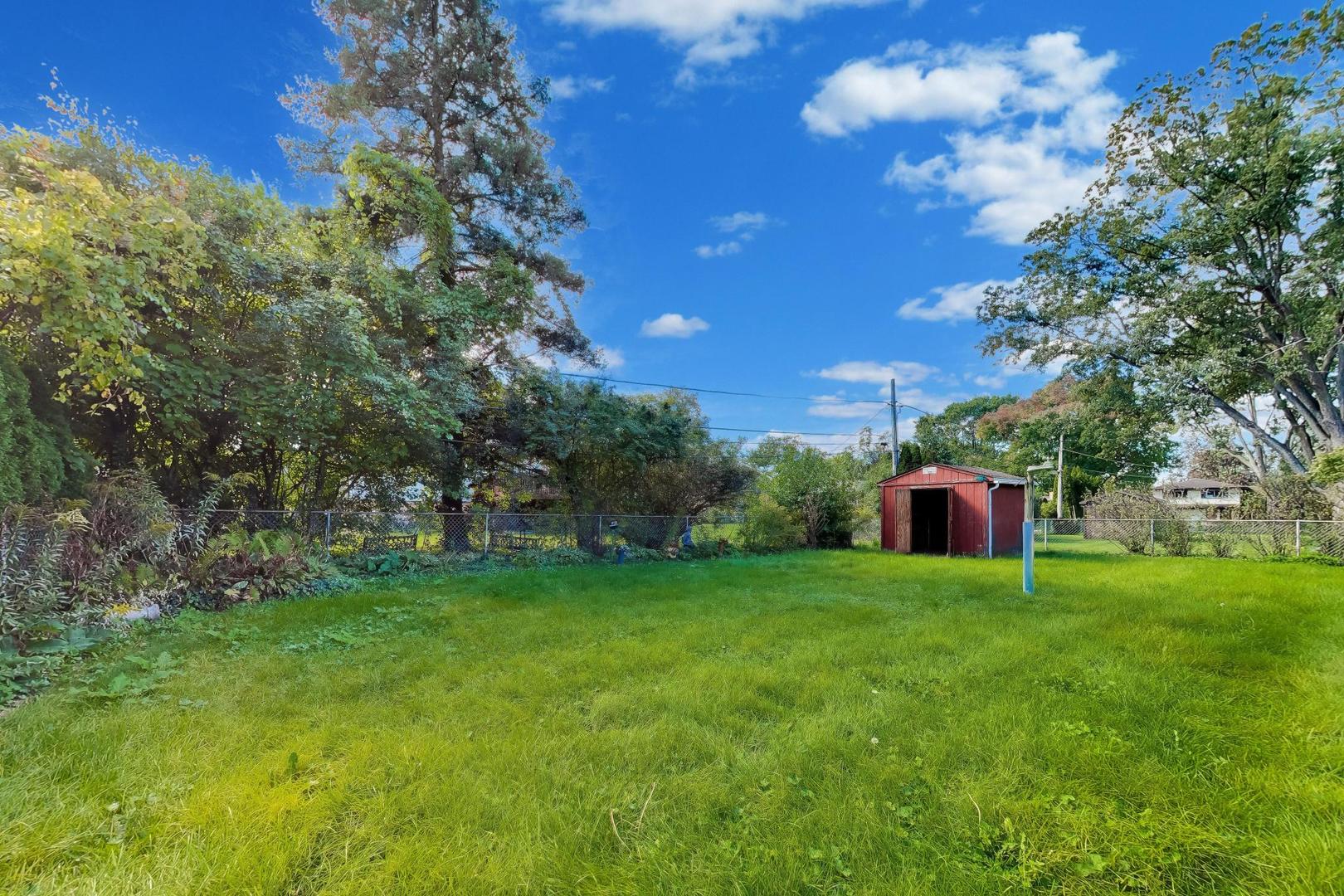 1509 E Thayer Street Property Photo 53