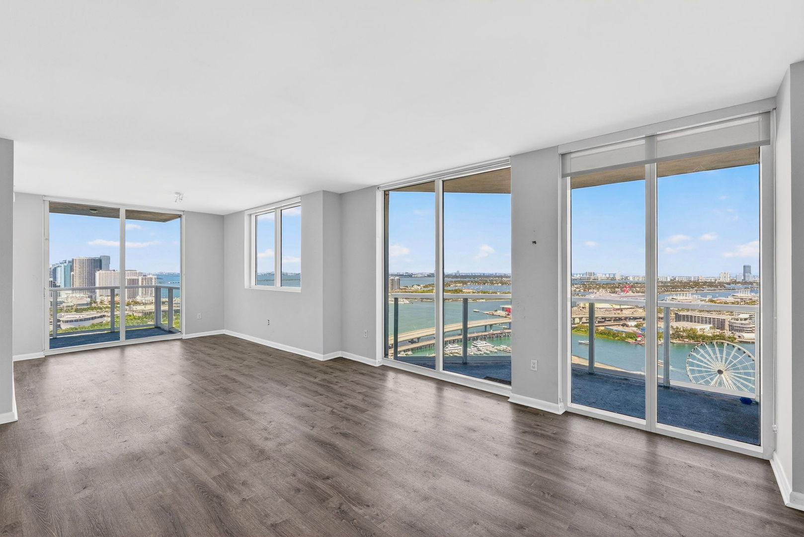 244 Biscayne Boulevard 3702 Property Photo 8