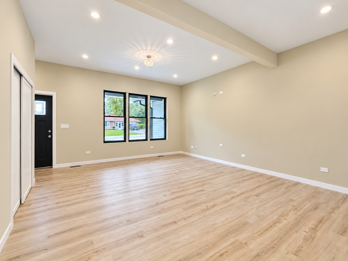 12763807 Property Photo 4