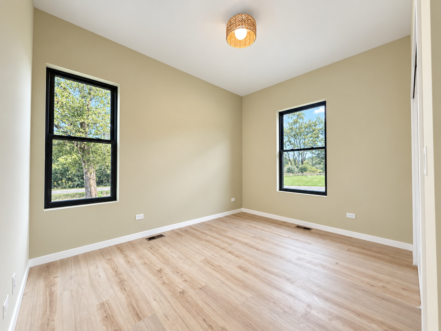12763807 Property Photo 19