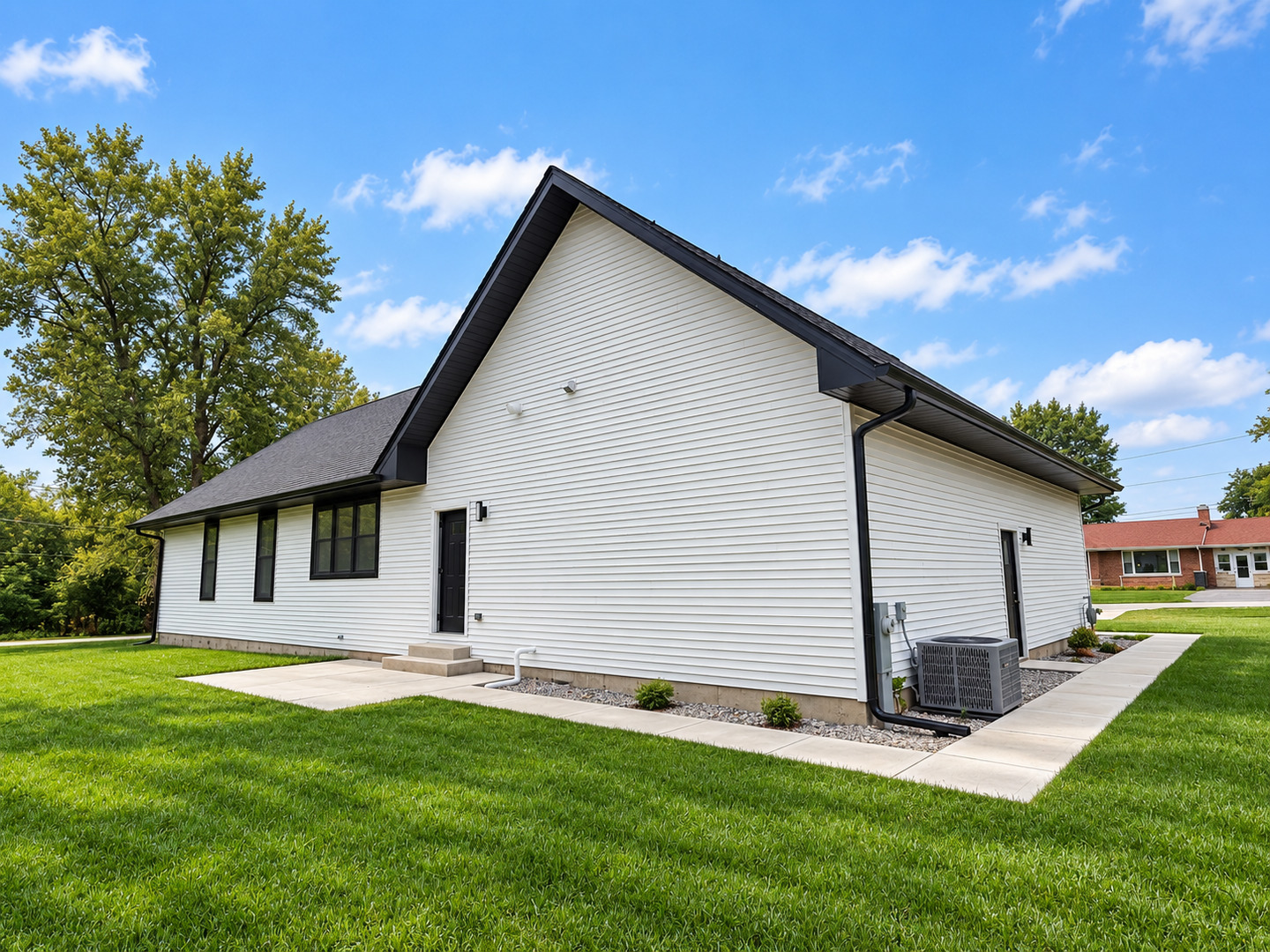 12763807 Property Photo 25