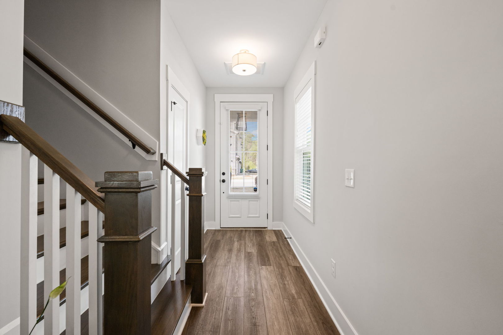 2501 Conland Place Property Photo 4