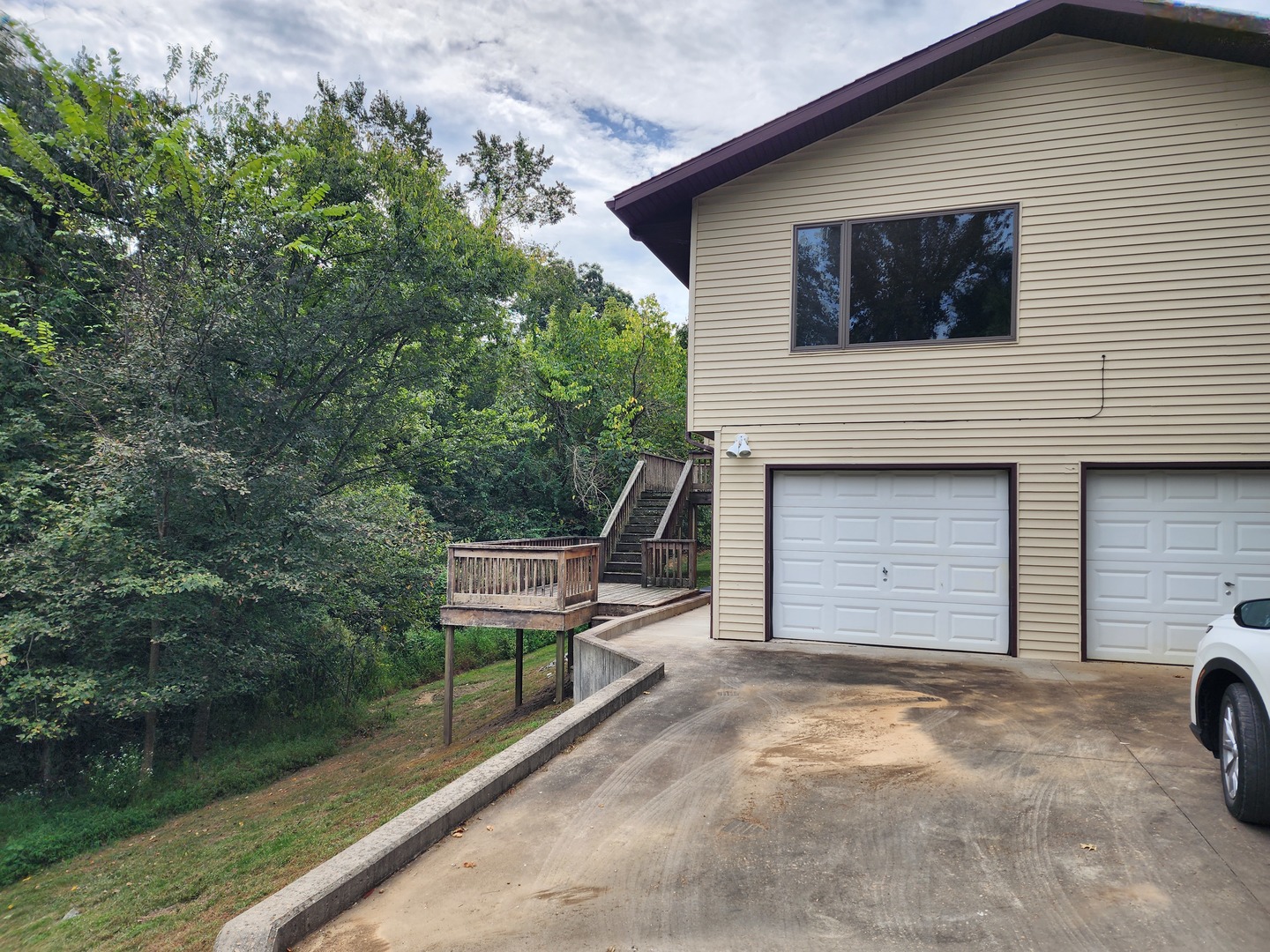 66 Birdsong Drive Property Photo 3