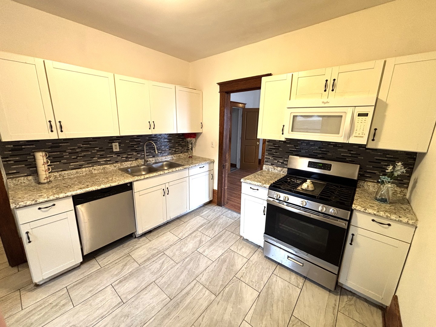 504 5th Avenue Property Photo 4