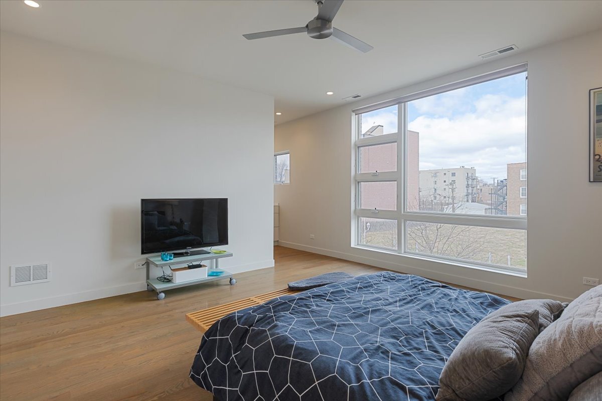 12763829 Property Photo 19