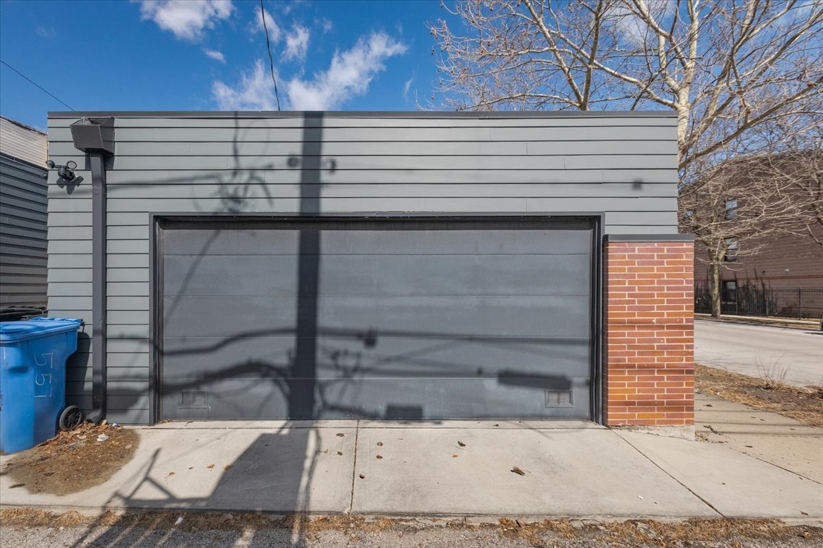 12763829 Property Photo 39