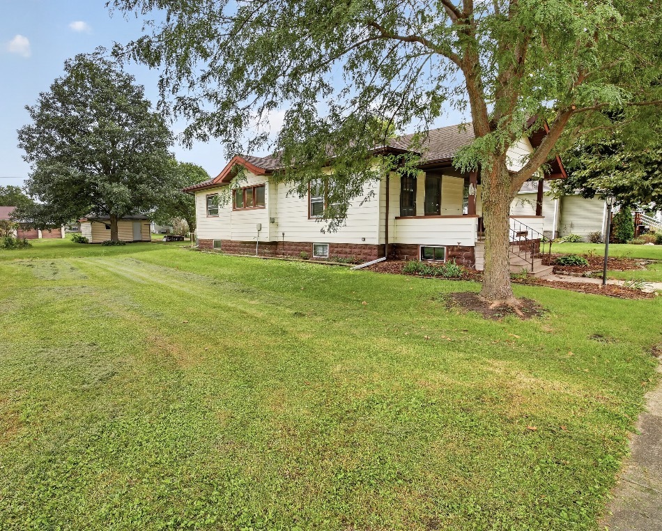 106 Hall Avenue Property Photo 2