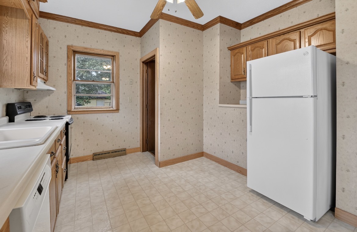 106 Hall Avenue Property Photo 9