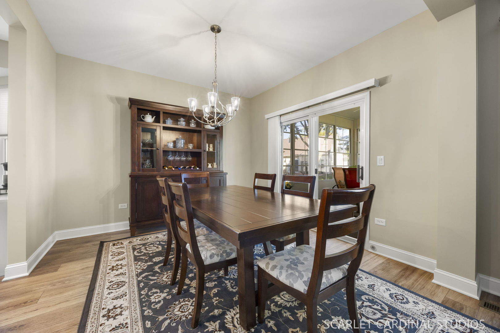 21046 W Walnut Lane Property Photo 9
