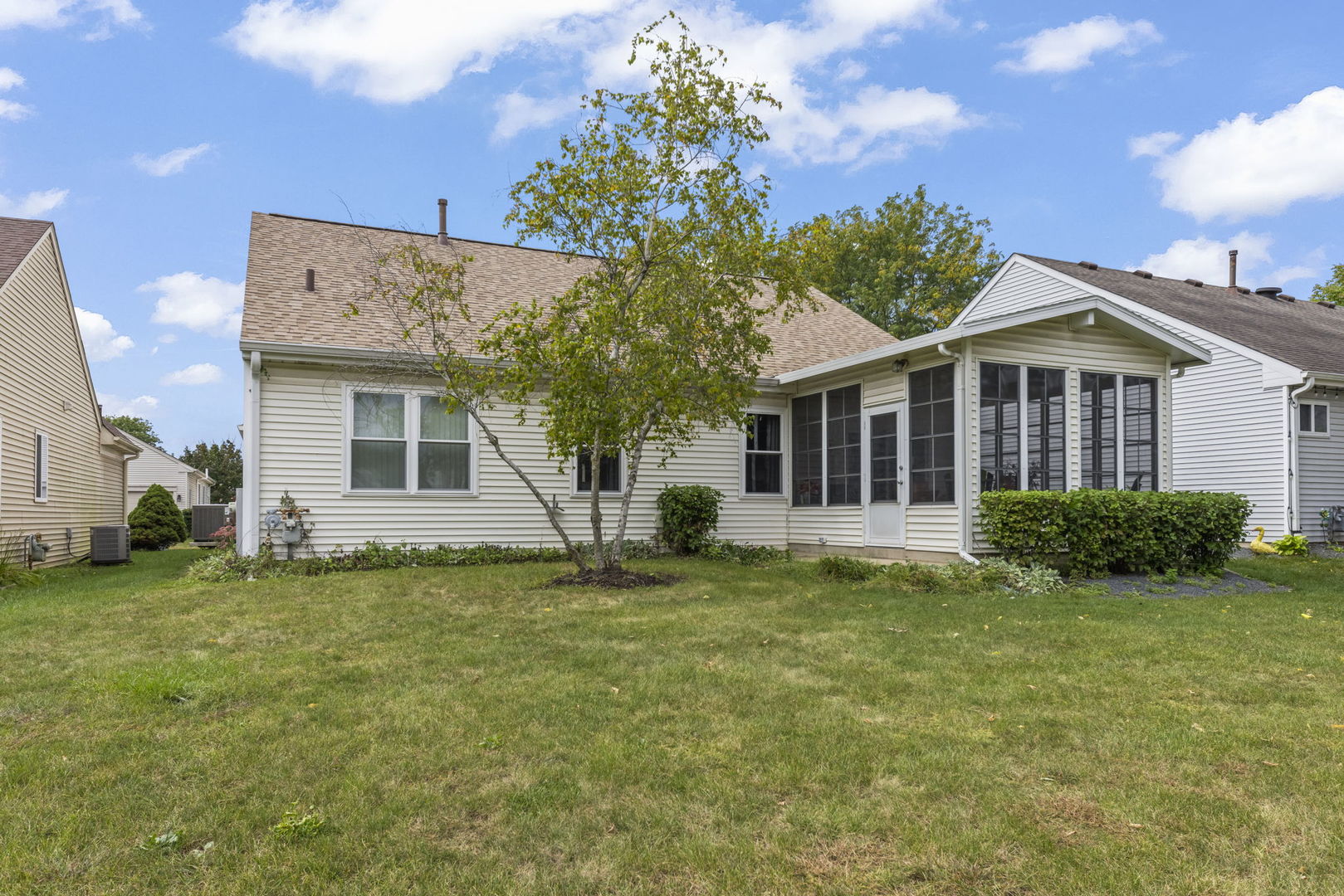 21046 W Walnut Lane Property Photo 18