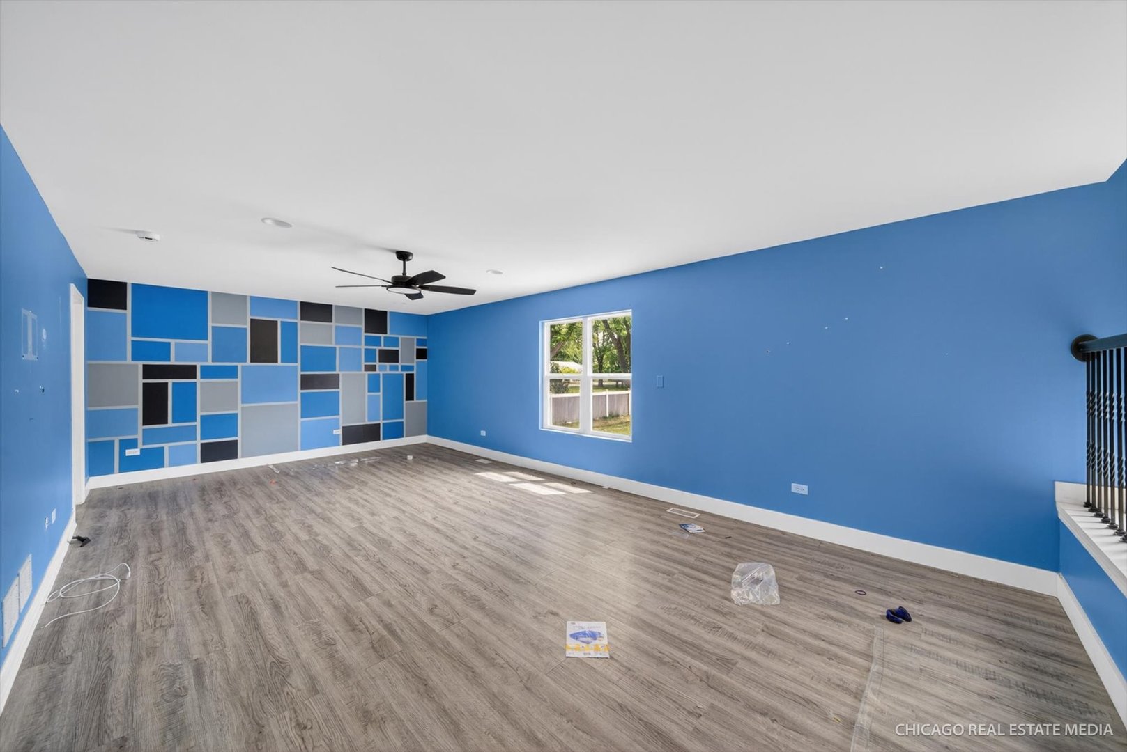 181 N Division Street Property Photo 4