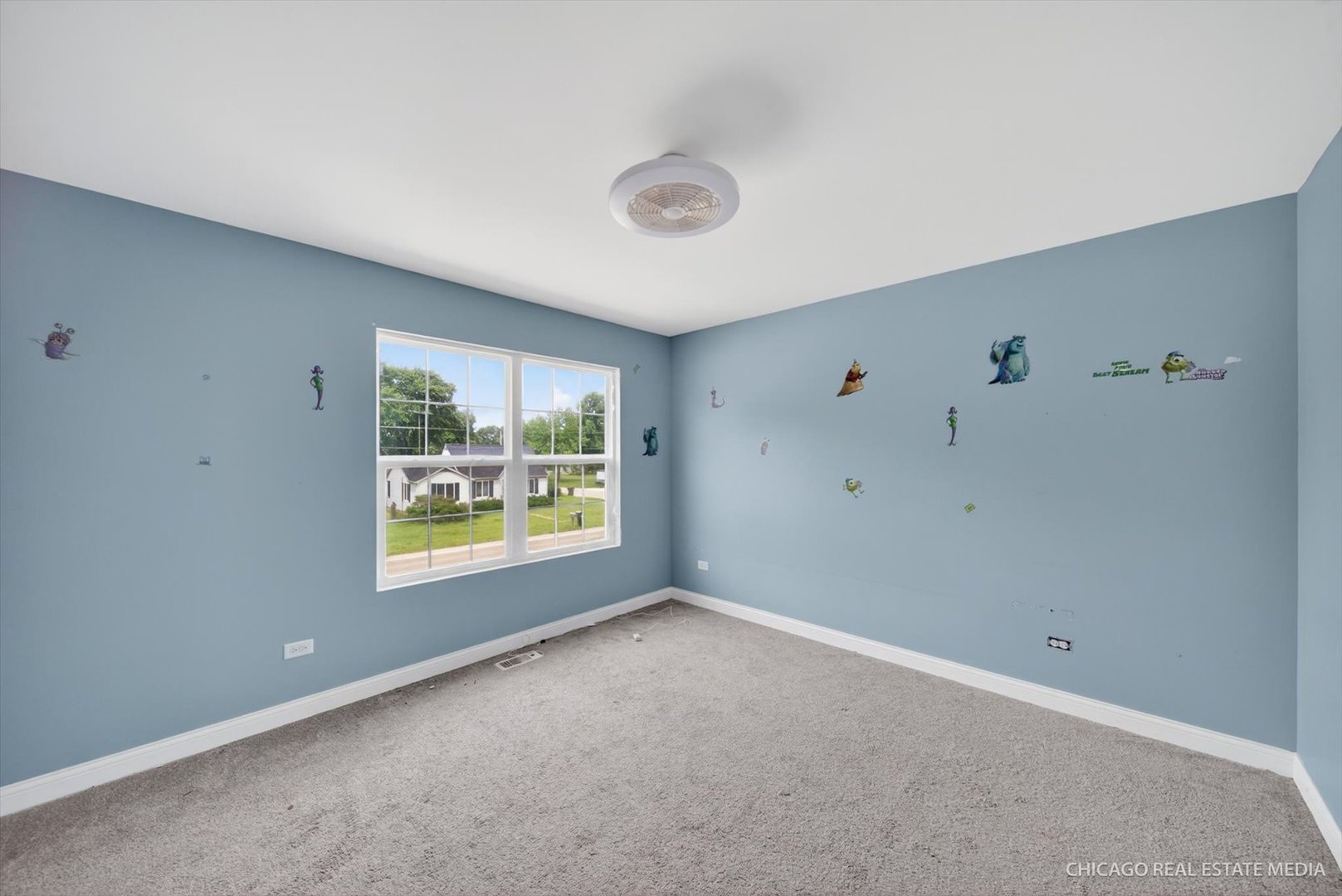 181 N Division Street Property Photo 10