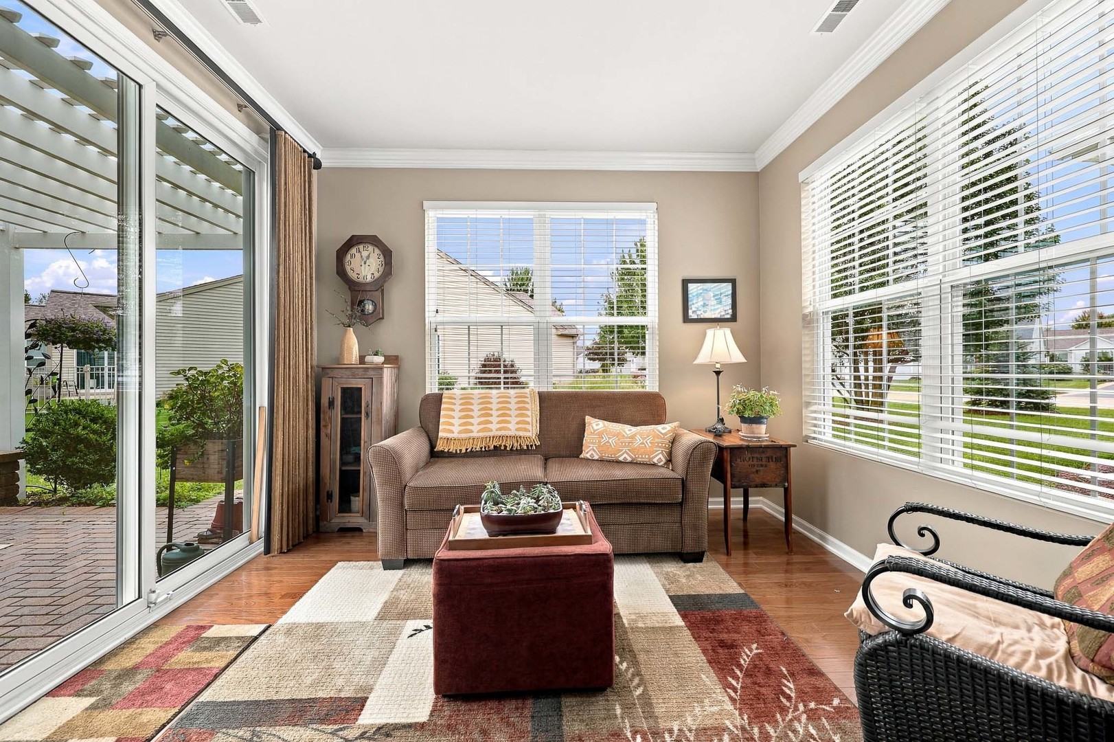 12211 Russet Lane Property Photo 8