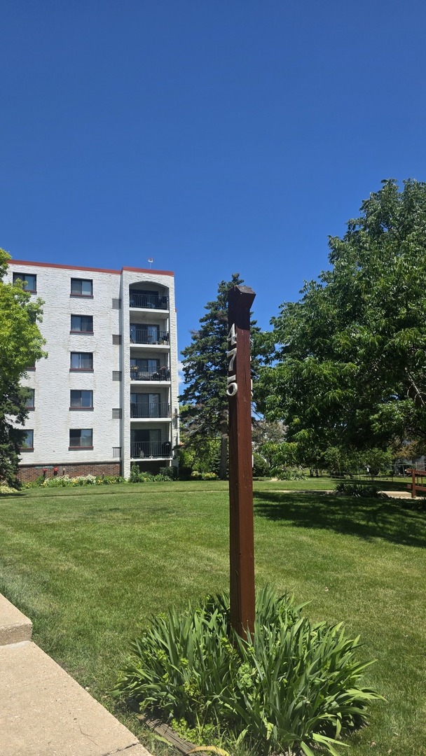 475 Plum Creek Drive 401 Property Photo 3