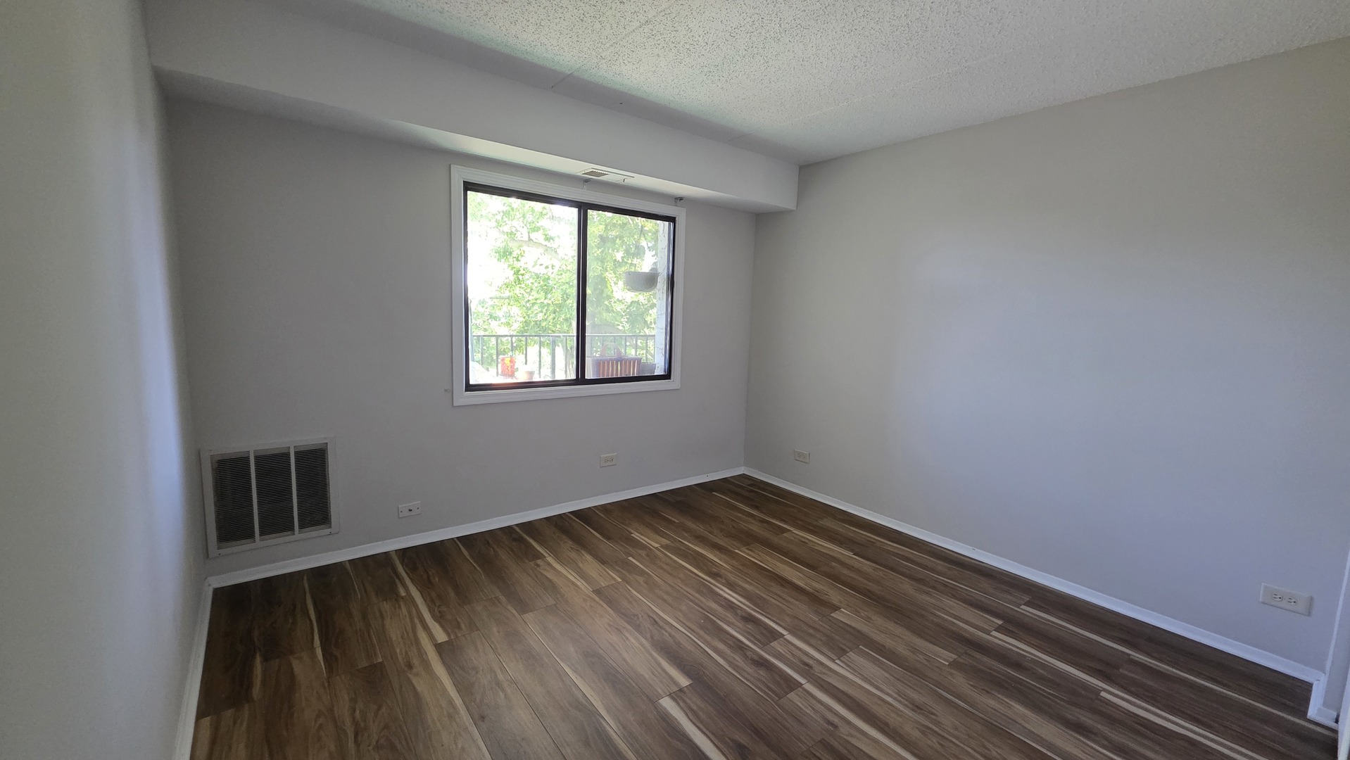 475 Plum Creek Drive 401 Property Photo 20