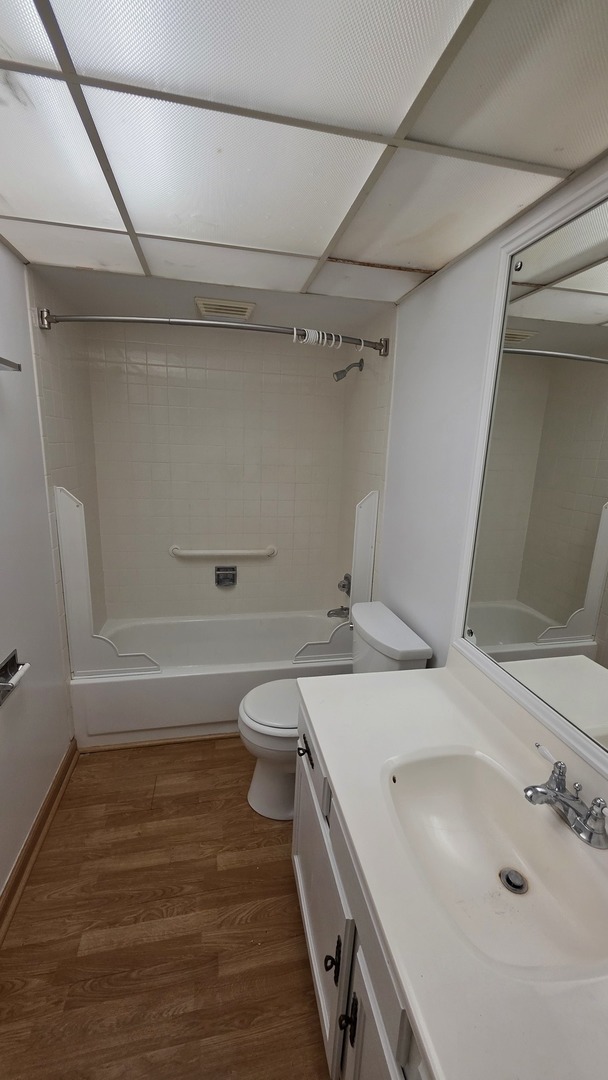 475 Plum Creek Drive 401 Property Photo 22