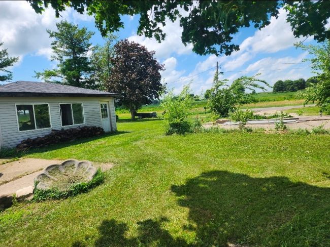 6151 N River Road Property Photo 1