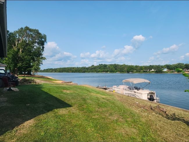 6151 N River Drive Property Photo 3