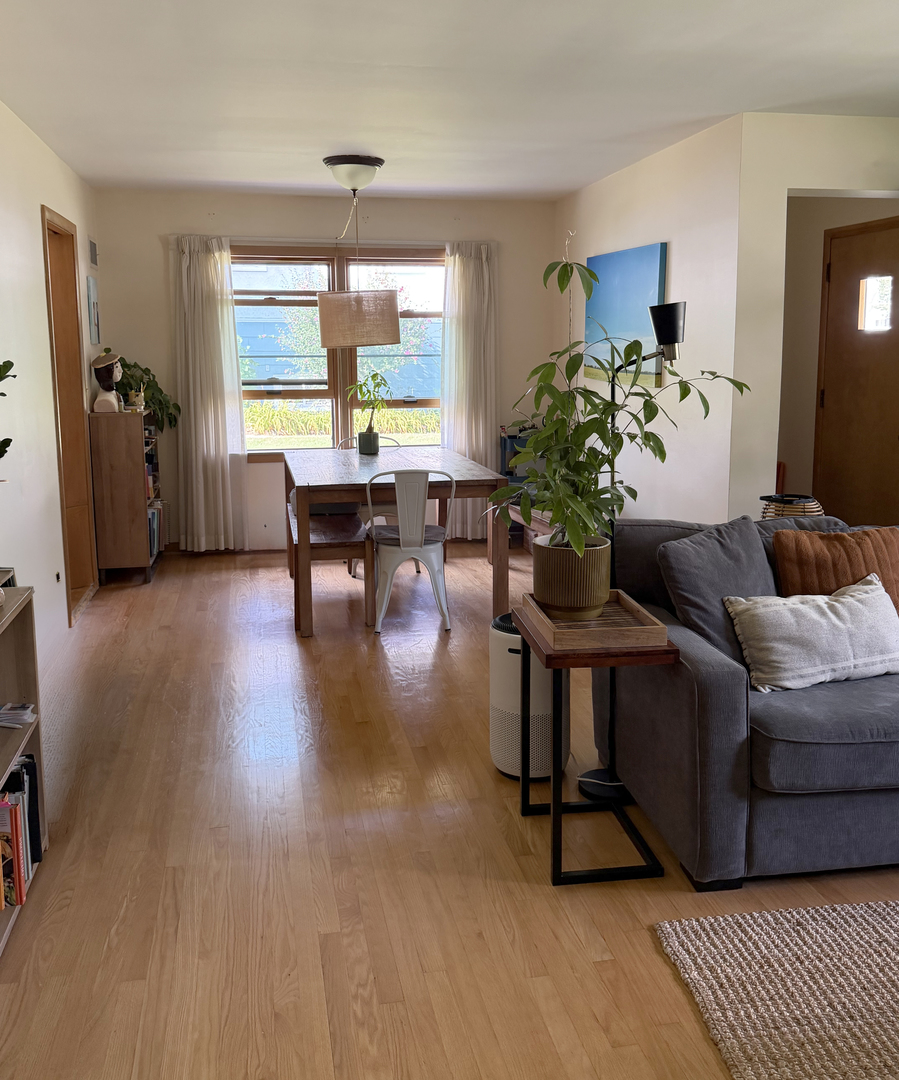 442 N Evergreen Avenue Property Photo 2