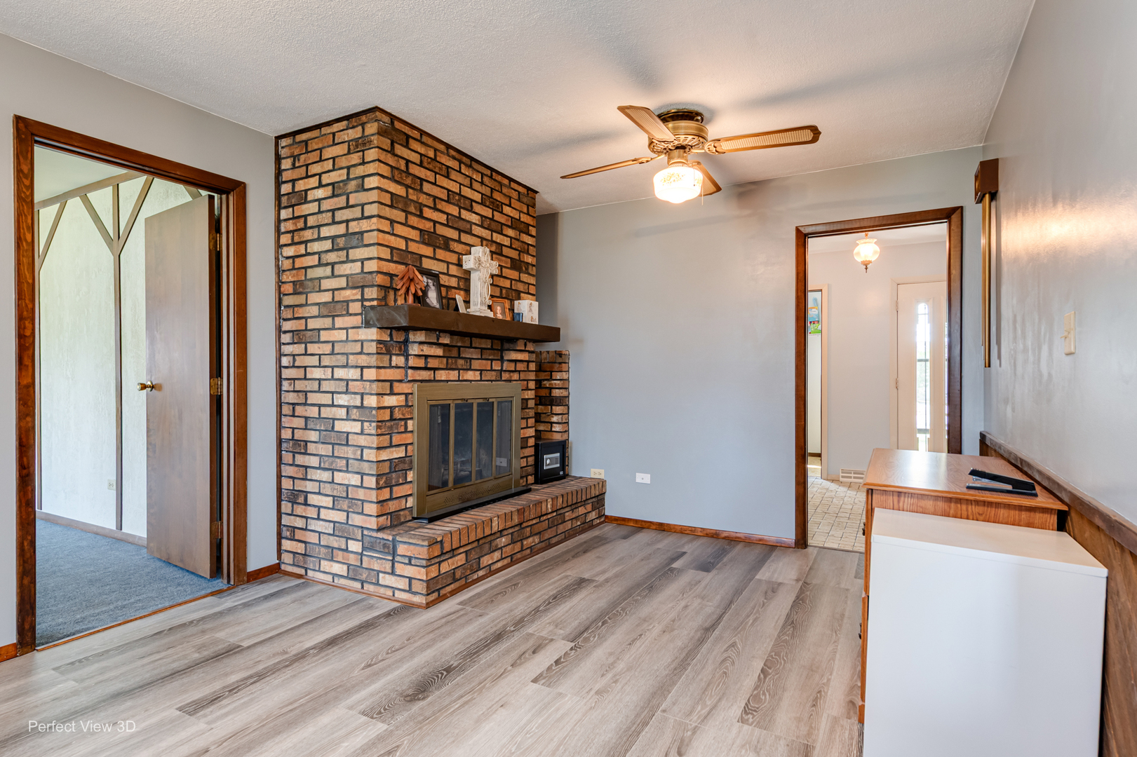 455 N Shabbona Street Property Photo 10
