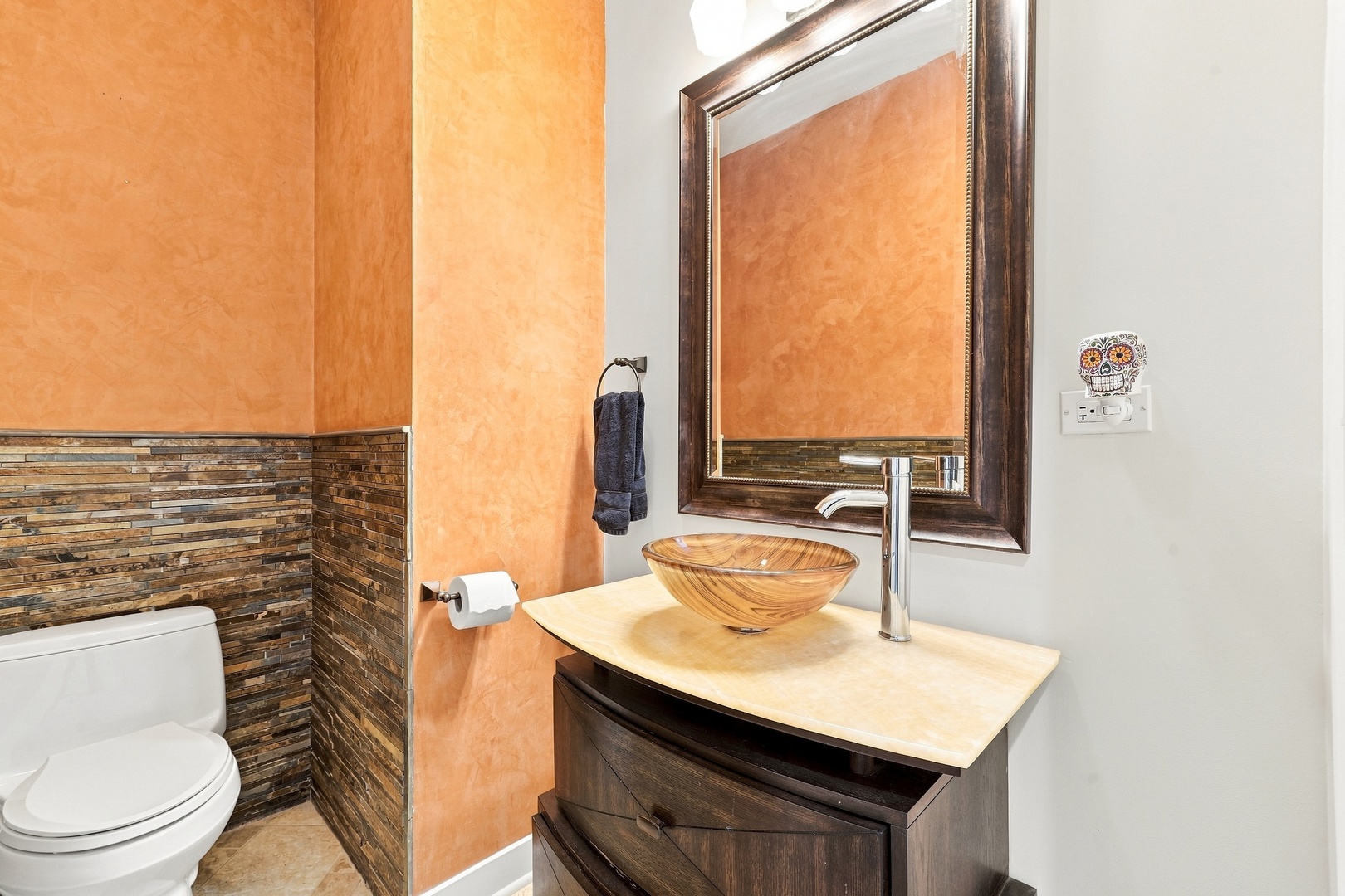 2521 W Flournoy Street Property Photo 5