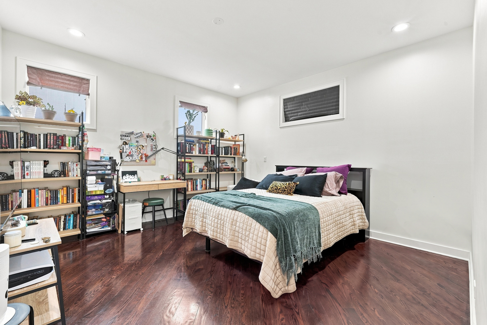 2521 W Flournoy Street Property Photo 7