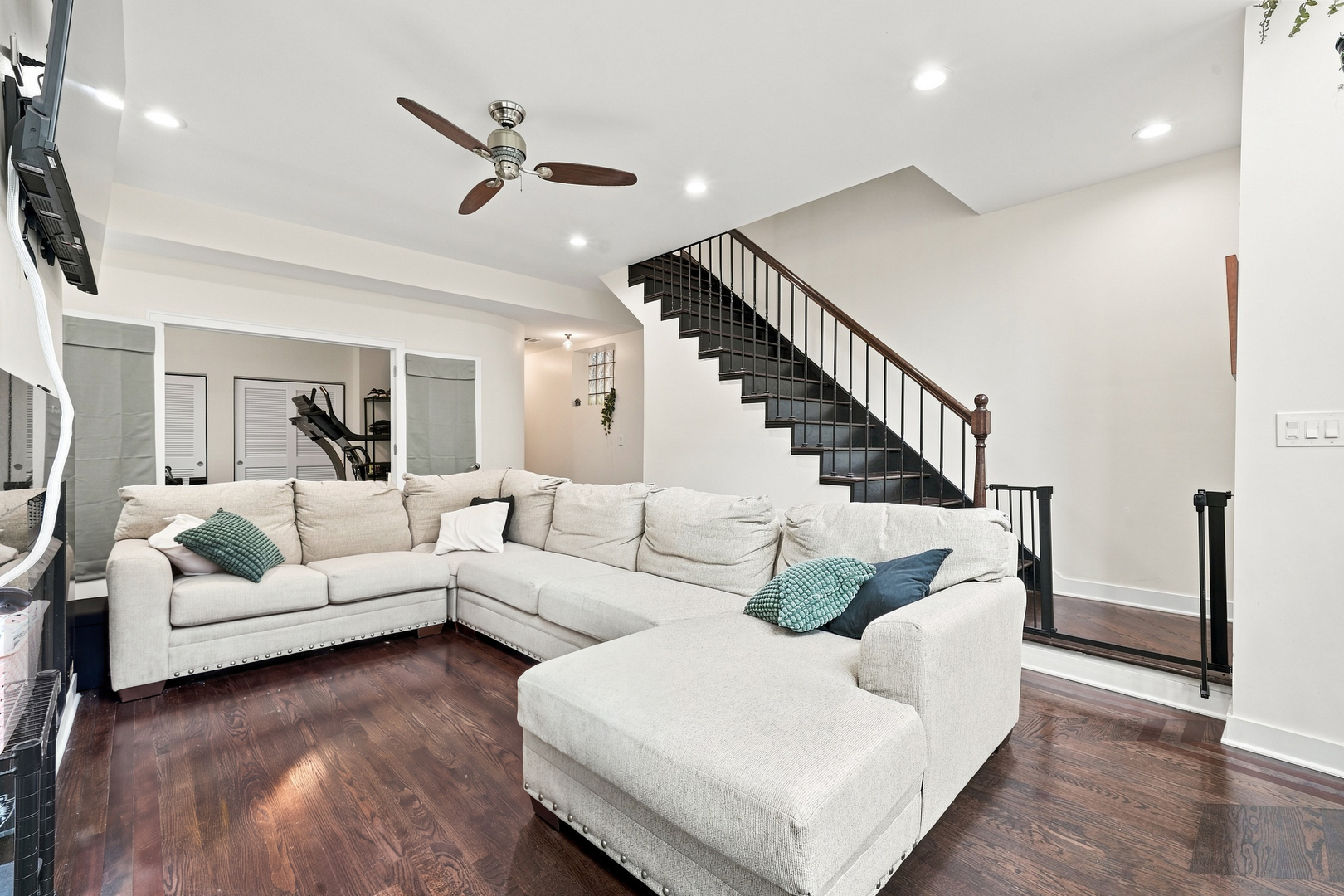 2521 W Flournoy Street Property Photo 10