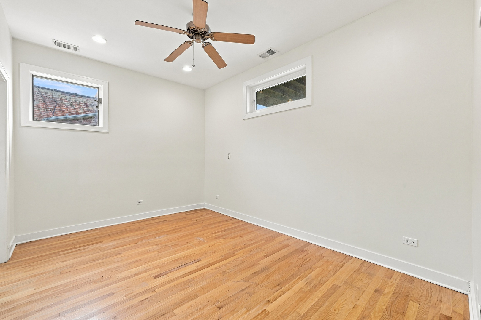 2521 W Flournoy Street Property Photo 24