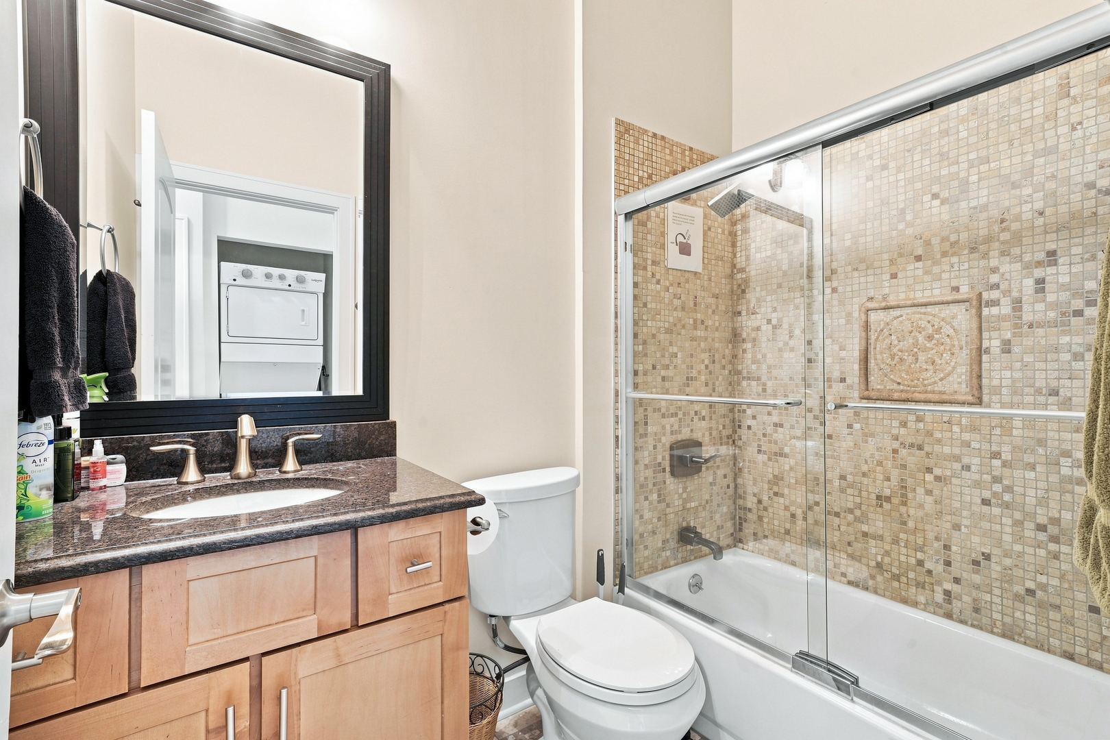 2521 W Flournoy Street Property Photo 27
