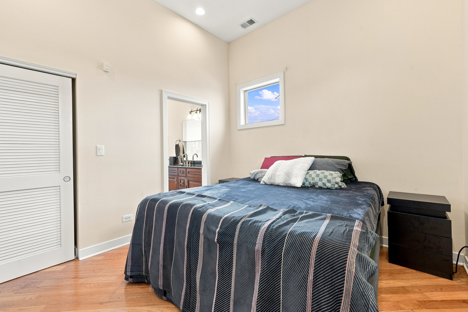 2521 W Flournoy Street Property Photo 28