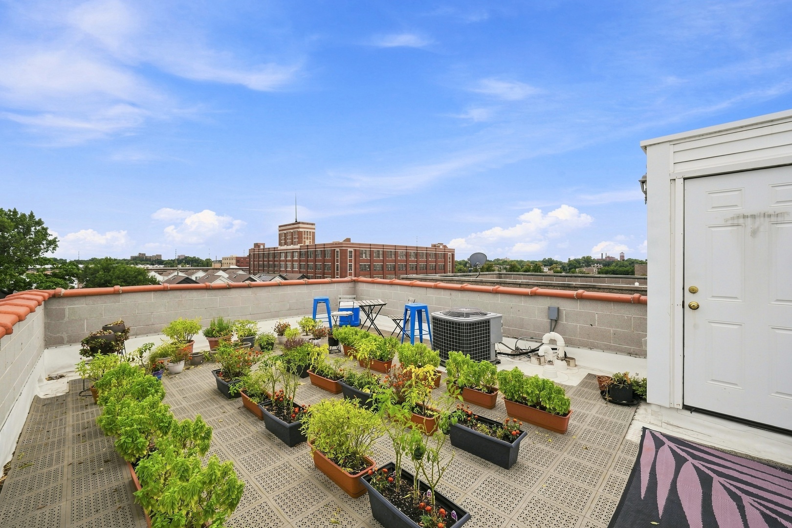 2521 W Flournoy Street Property Photo 34