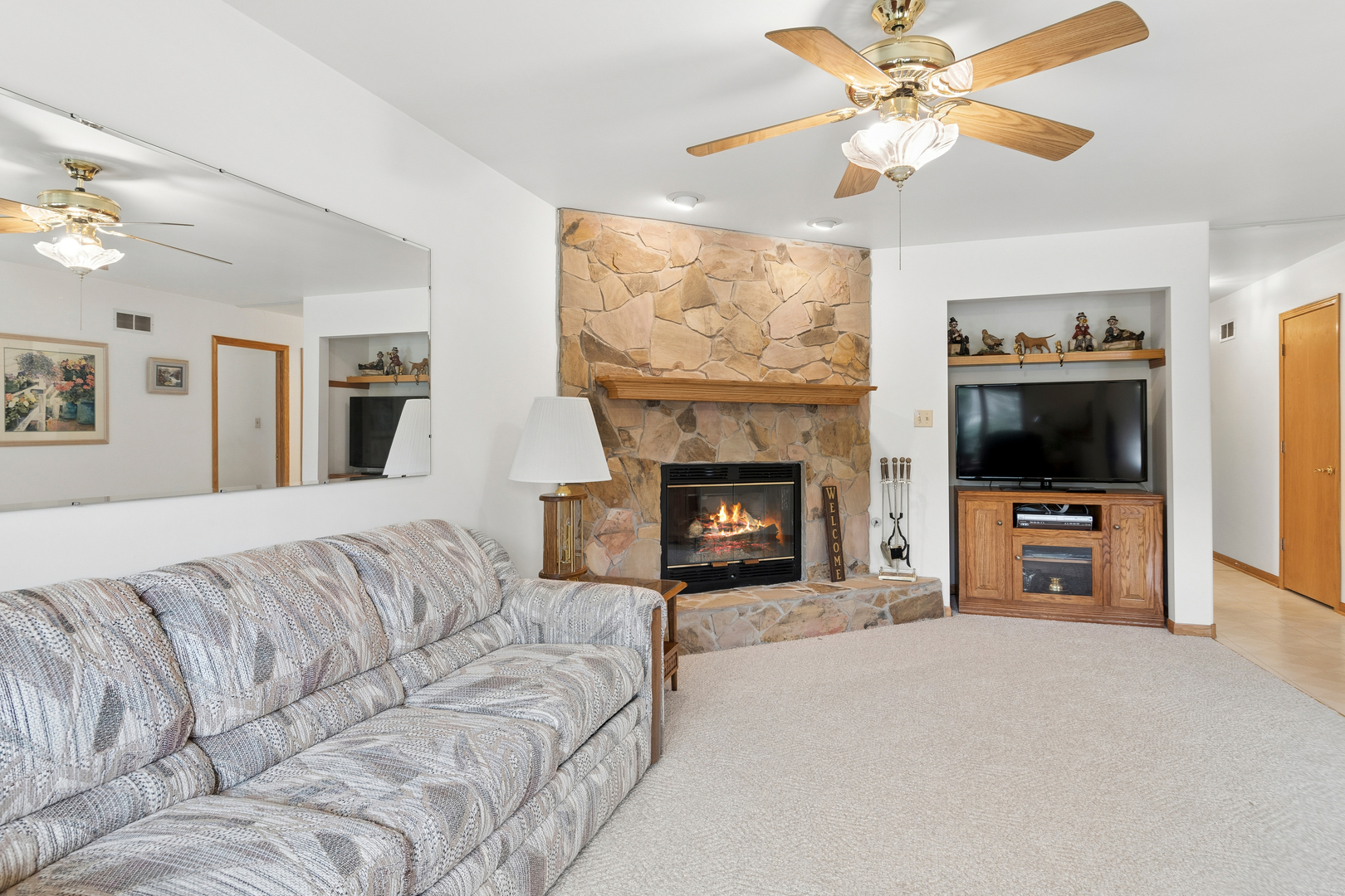 11239 S Avon Avenue Property Photo 3