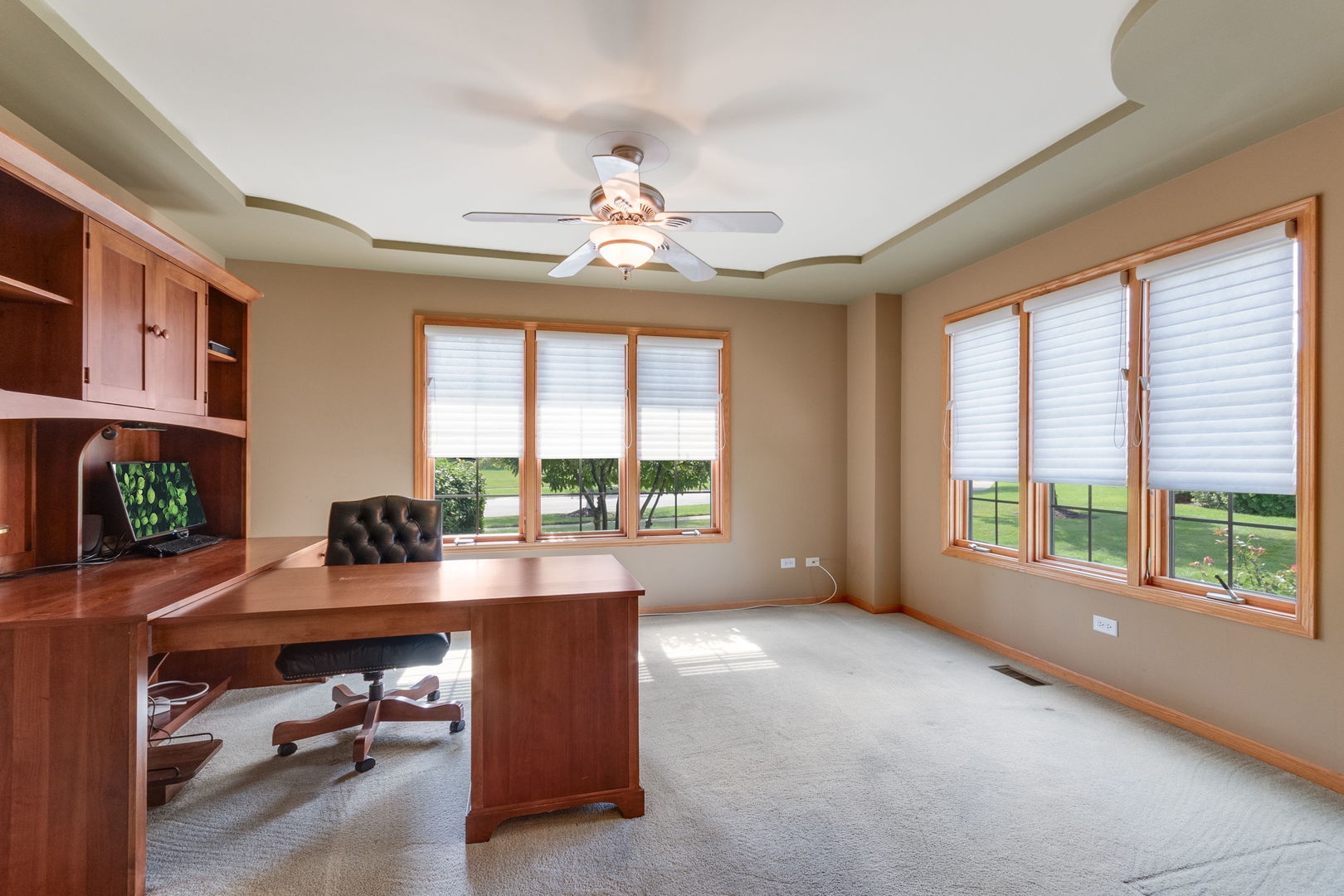 12198 Oxford Court Property Photo 10
