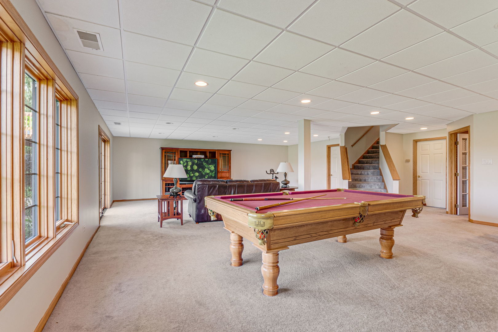 12198 Oxford Court Property Photo 12