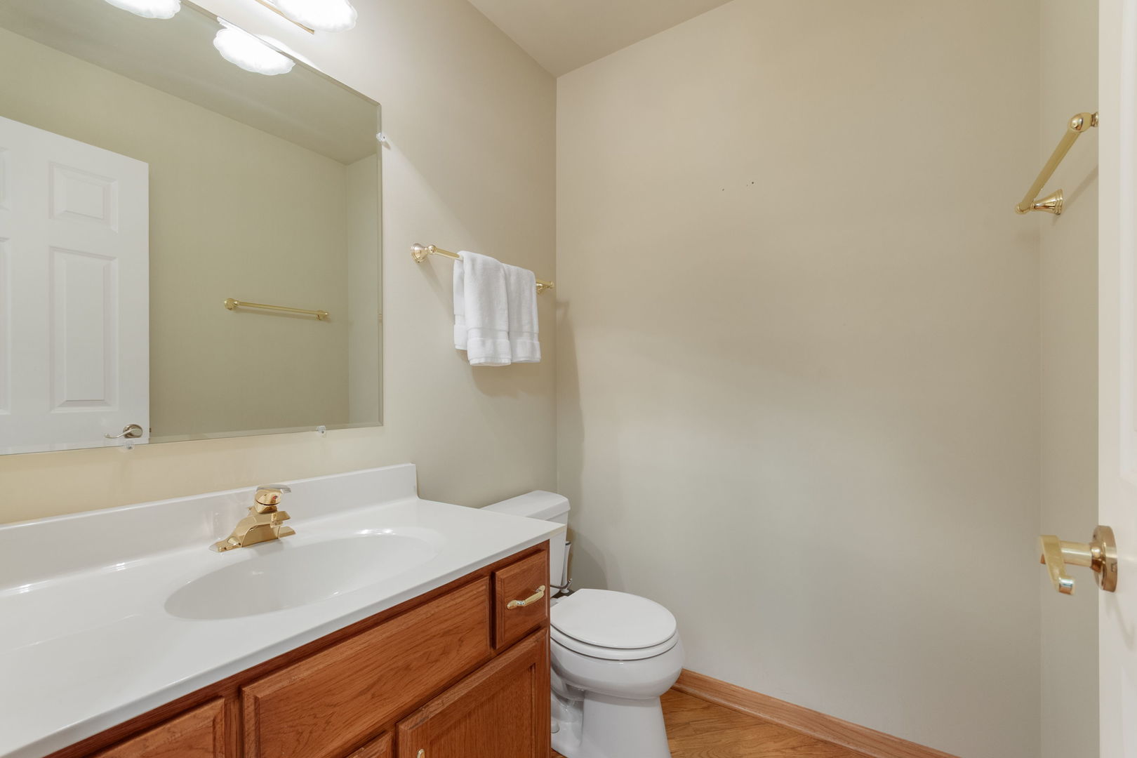 12198 Oxford Court Property Photo 24