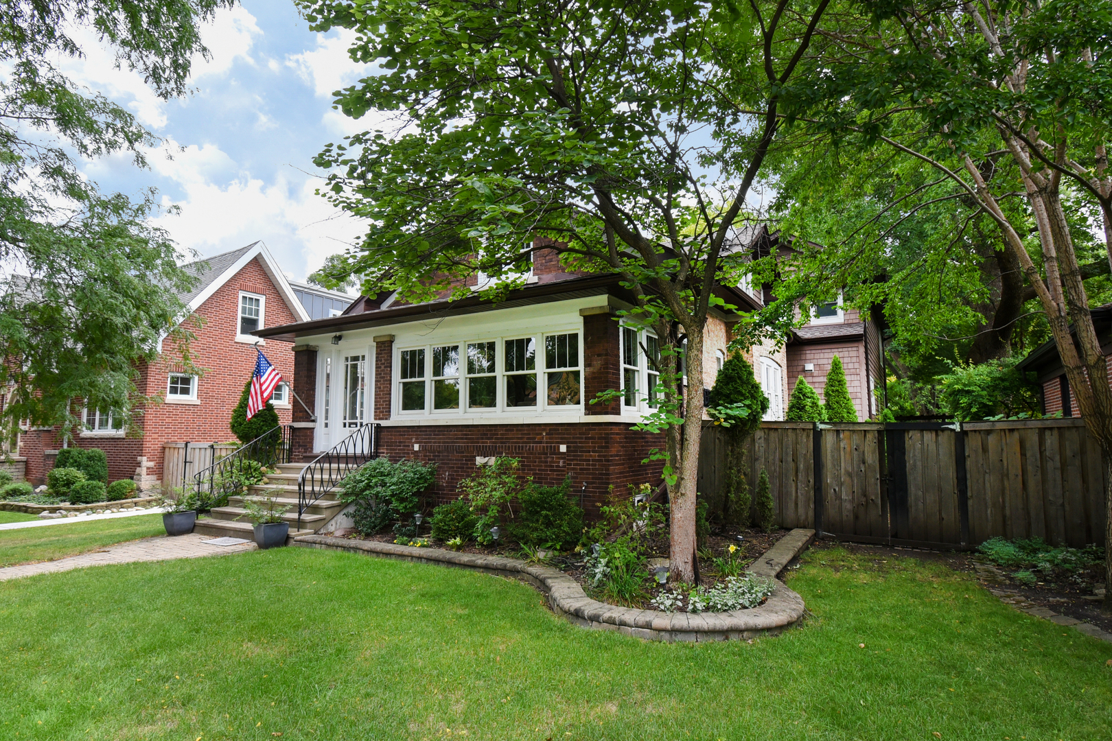 311 Park Avenue Property Photo 1