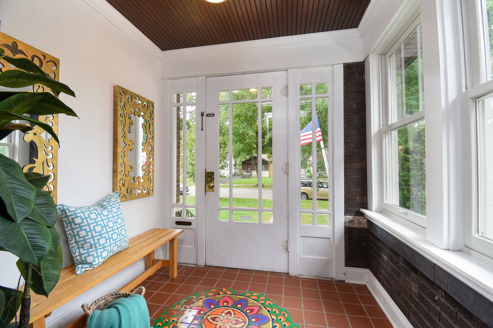 311 Park Avenue Property Photo 6