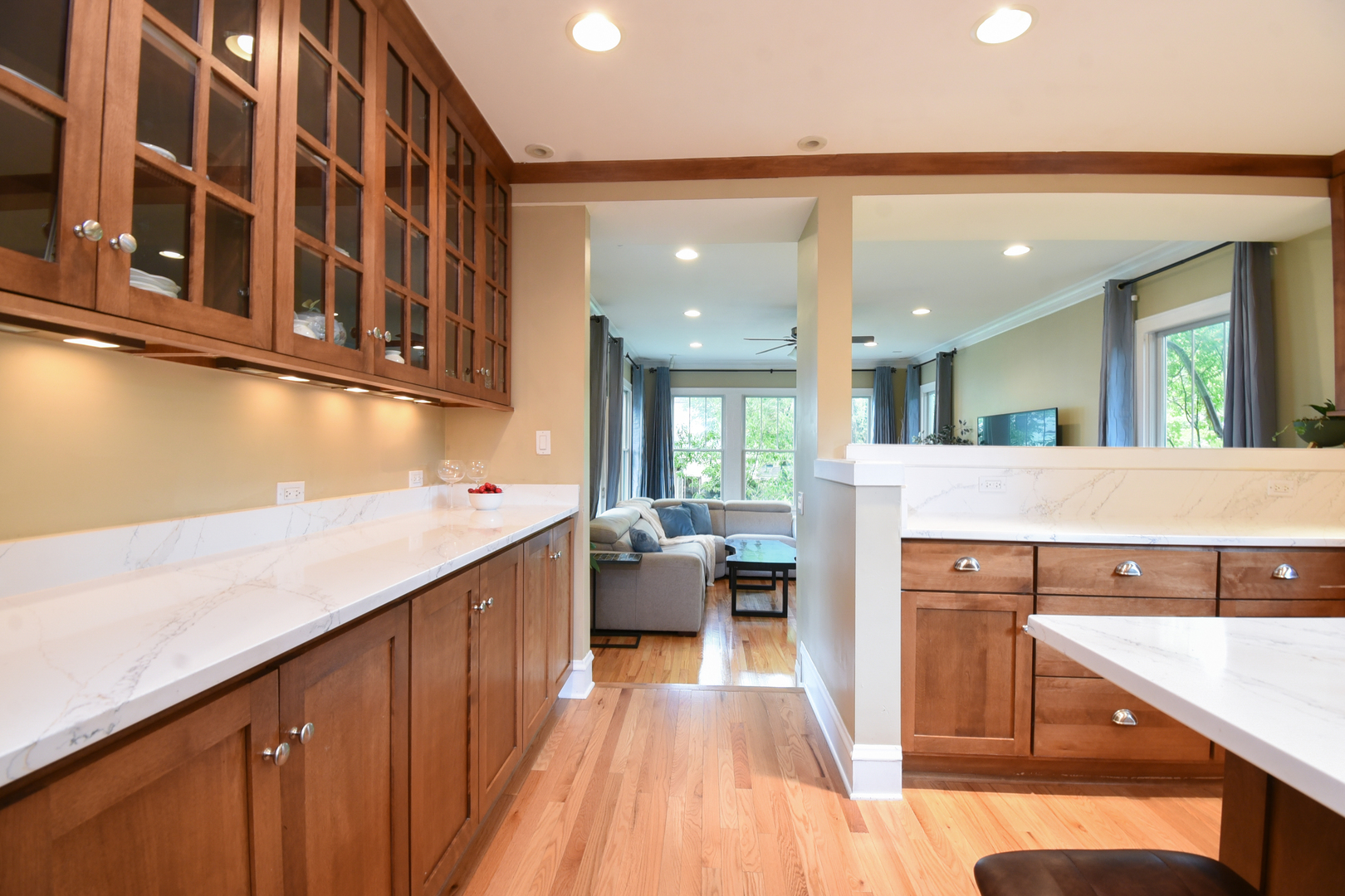 311 Park Avenue Property Photo 26