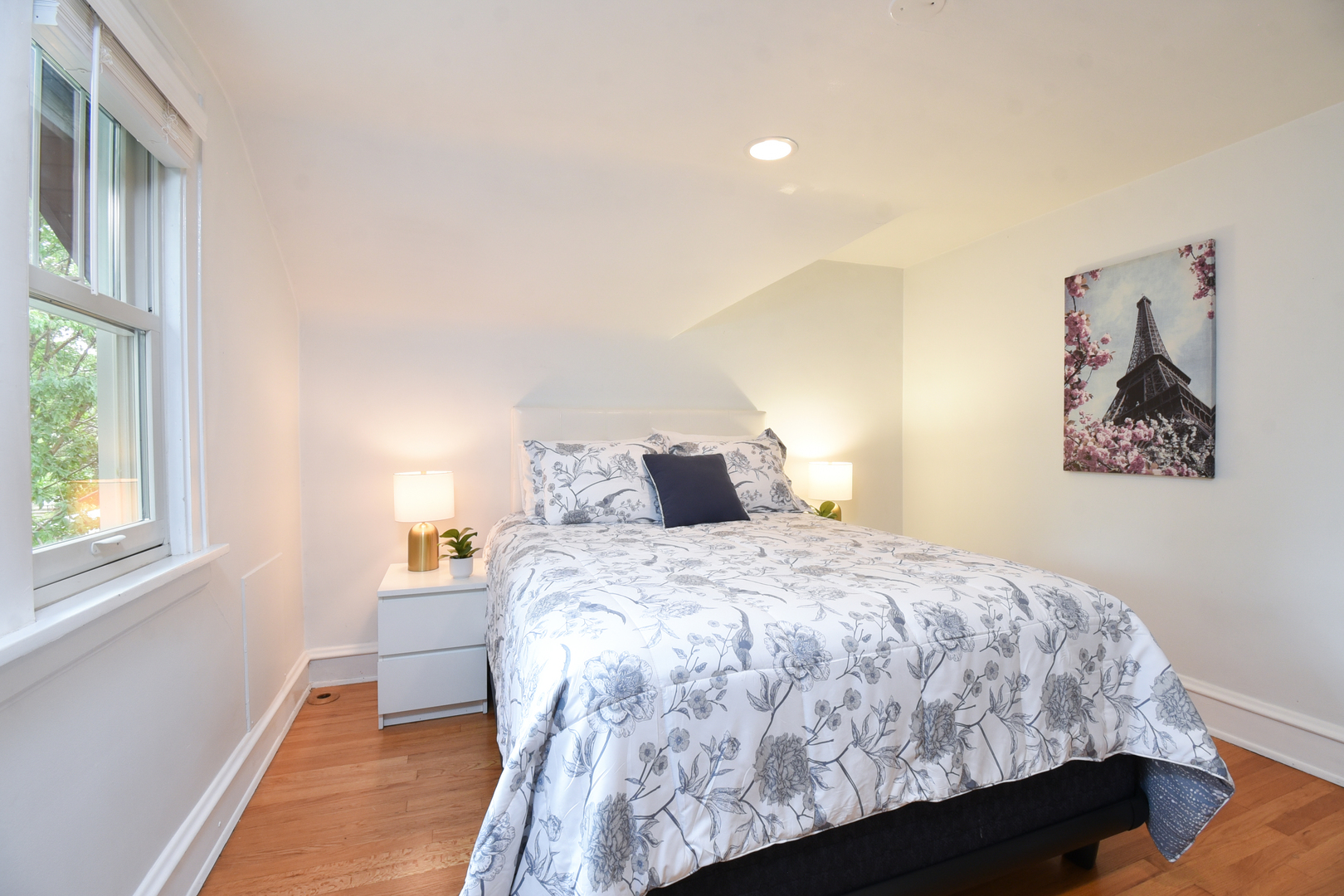 311 Park Avenue Property Photo 48