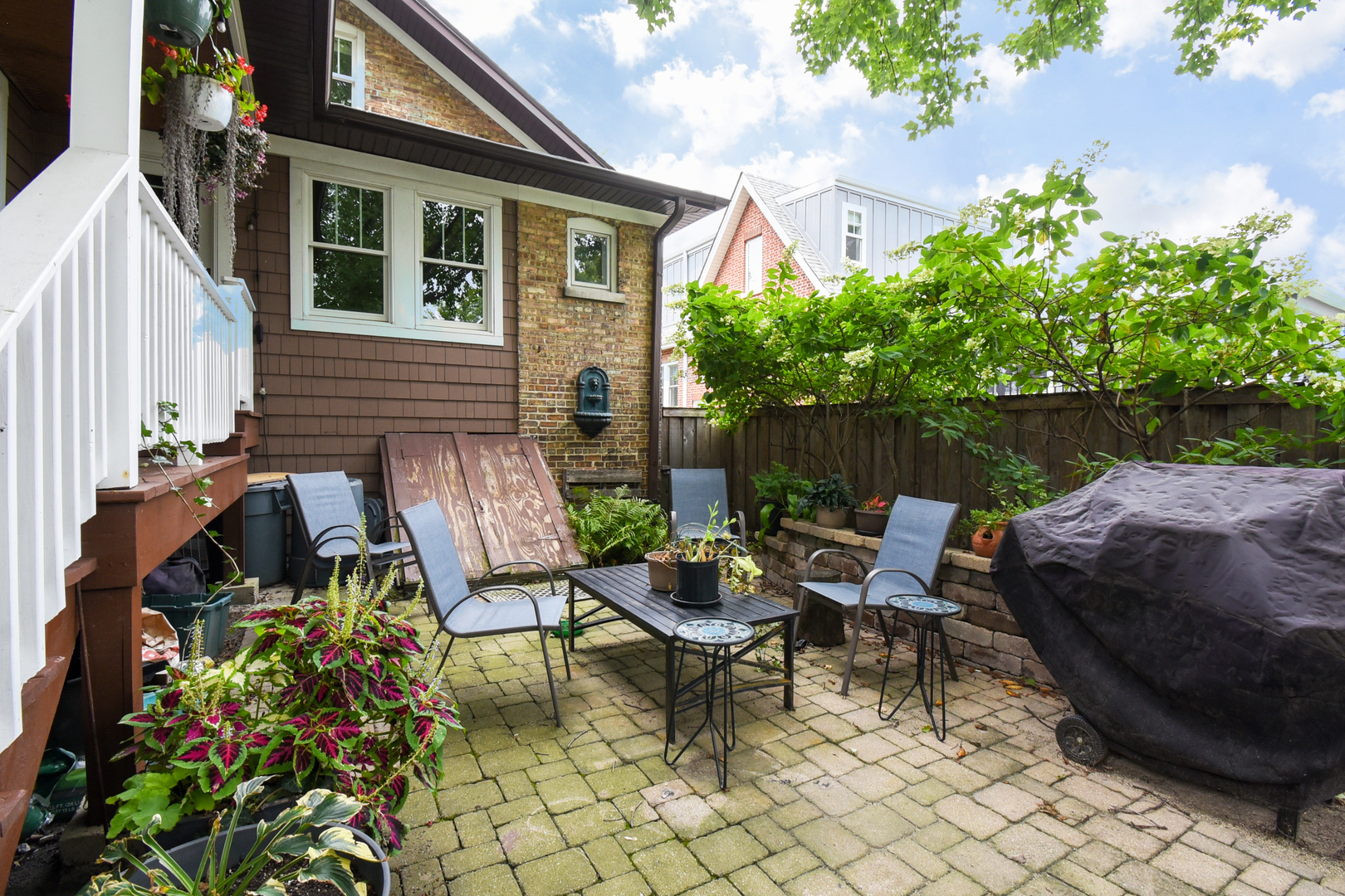 311 Park Avenue Property Photo 65