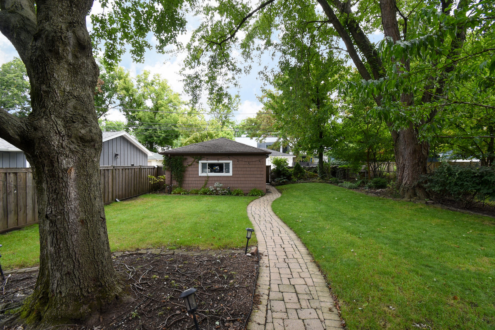 311 Park Avenue Property Photo 67