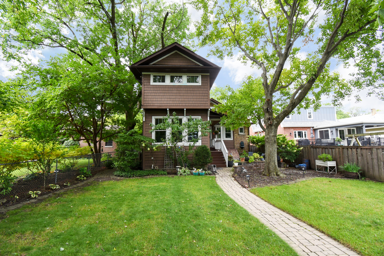311 Park Avenue Property Photo 68