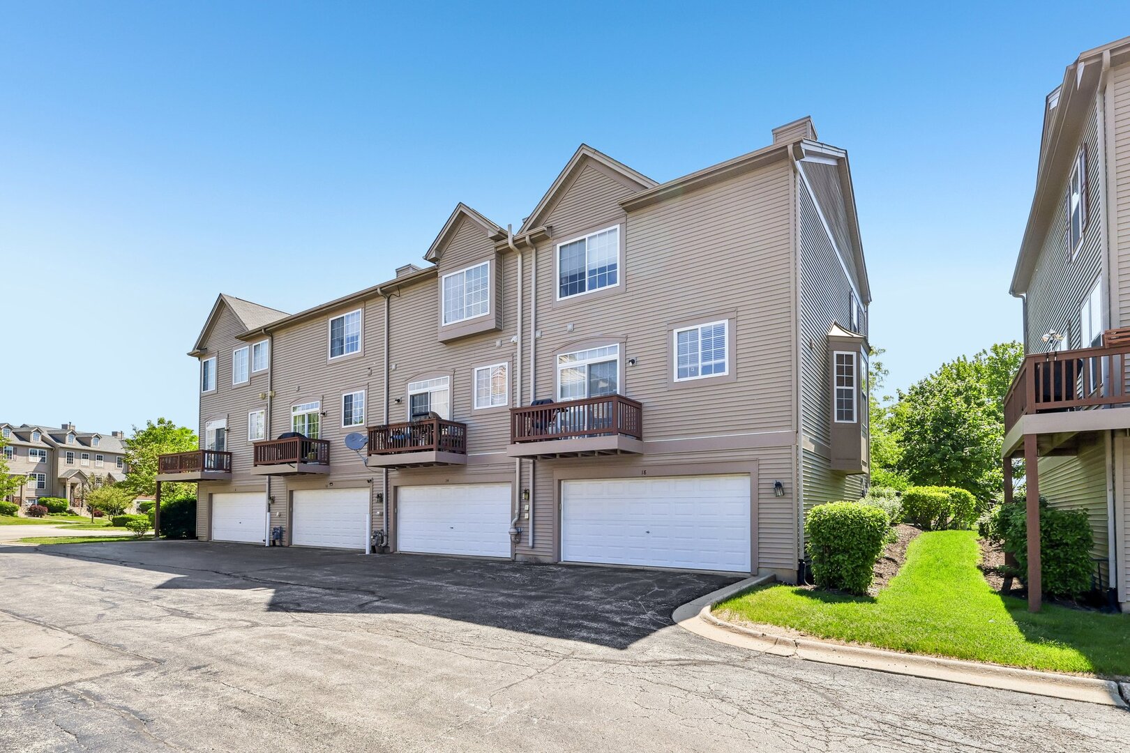 10 Thomas Court Property Photo 25