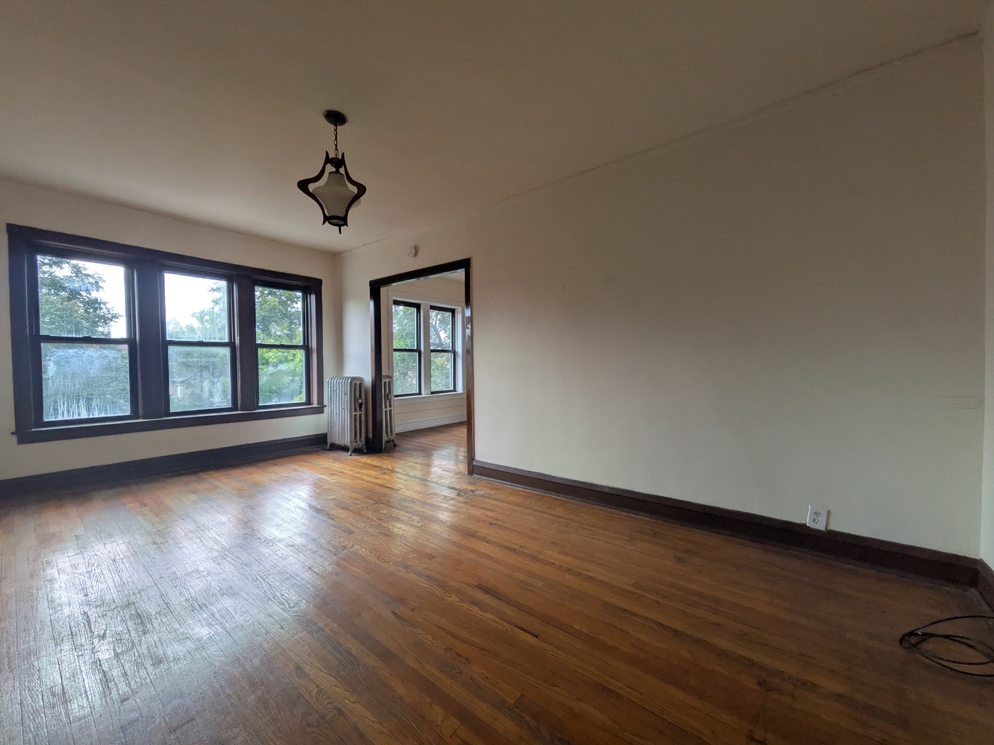2700 N Spaulding Avenue 3dd Property Photo 2